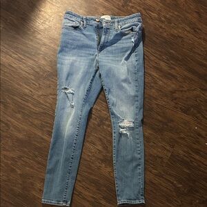 Universal Thread Medium Blue Ripped Skinny Jeans